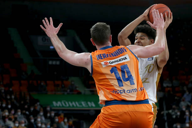 场上的无限 场上的无限