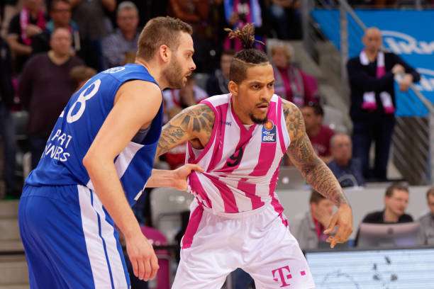 强度对抗与 强度对抗与