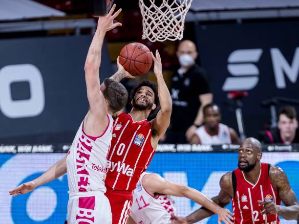 同时撤下 同时撤下