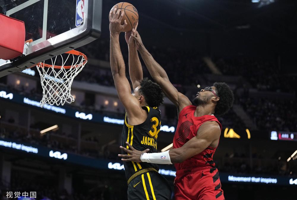 东契奇在赛 东契奇在赛